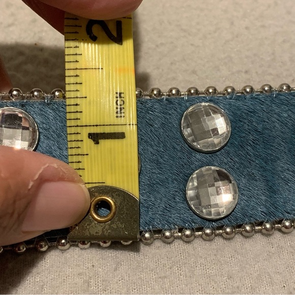 Western Rhinestone Cowgirl Cowboy Bling Studded Genuine Leather Belt - Picture 4 of 8